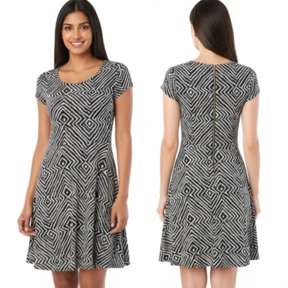 Michael Kors Black & White Sleeveless Dress - Size L